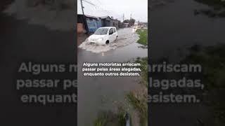 Chuvas causam estragos em Porto Alegre