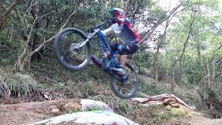 bunker trail tiger mountain taoyuan taiwan biking trail