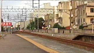 20121005@0275次(TEMU1000型電聯車)太魯閣自強號列車~埔心站通過!!