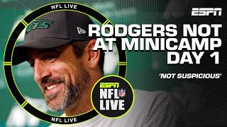 'NO REASON TO BE SUSPICIOUS' 👀 - Jeff Darlington on Aaron Rodgers minicamp absen