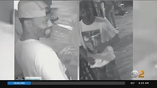 Police Searching For Two Suspects In Brooklyn Shooting