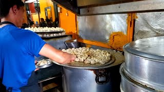 Sikhar MoMo | 600 Plates Sold Per Day | Nepali Street Food @INDIAEATMANIAFOOD @AamchiMumbai