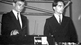 Kraftwerk - Klingklang (live in Denver, USA)