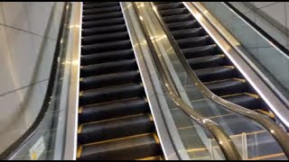 アークヒルズサウスタワーエスカレーター_escalator Ark Hills SouthTower Roppongi Tokyo Japan