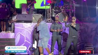 Nubian Li and HE Bobi Wine join Feffe Bussi on stage nebakuba Labisa wakati mu n