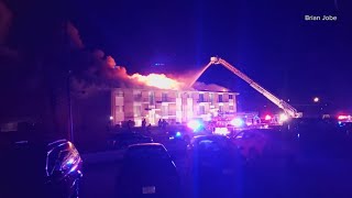 Major fire breaks out at apartment building in Keokuk, Iowa