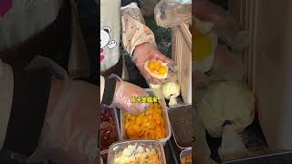 十元一份鸡柳馍 配菜很多~大叔家啤酒鸭没啤酒但是好吃～小姐姐现做麻糍口味很多 用料扎实 #街头美食 #街边小吃 #路边摊 #chinastreetfood #streetfood #shorts