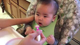 (5개월) 완모아기 소고기+애호박 미음 도전! / 5 Month Baby Solid Food Exploration 3