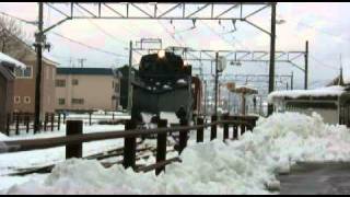 キ100ラッセル車　舘田駅構内排雪作業