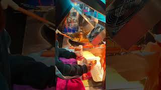 Fried Sweet Potato Balls 台北雙城街夜市地瓜球 Taipei Shuangcheng Street Night Market｜台灣小散步 Taiwan吃GoGo #shorts