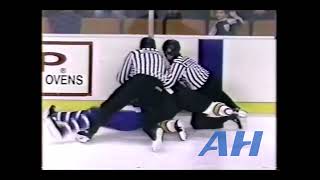 AHL Jan. 19, 1990 Lou Crawford,MAI v Brian Hoard,NMK Maine Mariners Newmarket Saints