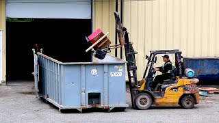 A Relaxing look at a CAT P5000 Forklift Chucking Larger and Larger Things into Scrap Dumpster