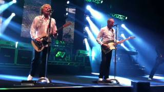 Status Quo - Hallenstadion Zürich 10.09.2011 ( In the army now)