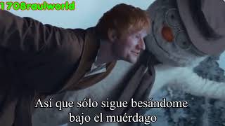 Ed Sheeran, Elton John - Merry Christmas (Traducida Al Español) (Official Music Video)