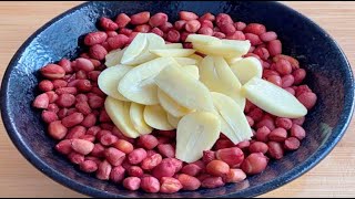 My peanuts are never deep-fried, add 1 head of garlic, The practice of salt and pepper peanut crisp