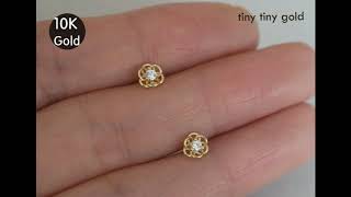 tinytinygold l 10K Solid Gold Flower Stud Earrings