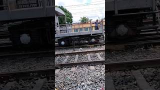 Pointsman Duty Time 😱🚂#indianrailways #railway #shortvideo #viral #youtubeshorts #railway_power