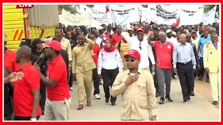 🔴#Live: MWANZA KIMENUKA! MBOWE AWAONGOZA CHADEMA KWENYE MAANDAMANO - WANAKATISHA MJI WOTE...