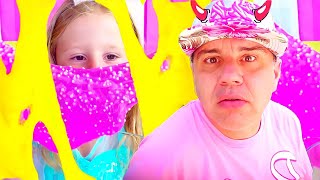 Stacy y papá hacen una limo colorida