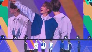 【nine percent】5.5上海见面会 蔡徐坤陈立农范丞丞黄明昊林彦俊朱正廷王子异王琳凯尤长靖 31 朱正廷 心愿便利贴