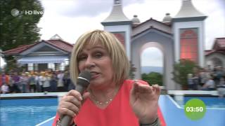Mary Roos & Night Fever - Discozeitmaschine - ZDF Fernsehgarten 02.07.2017