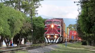 Intermodal Ferromex AC44CW #4526