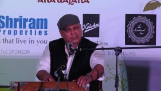 Piyush Mishra performs at Bengaluru Poetry Festival