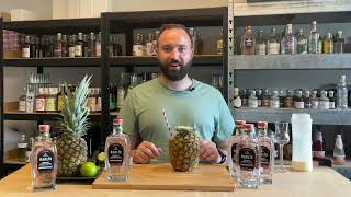 Lihovárek.cz recenze a drink - Ananasovice z Palírny Radlík \u0026 Piña Colada Grande