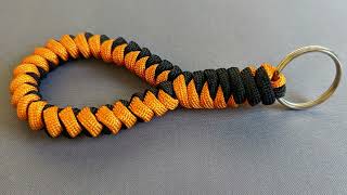 How to Make a Paracord Keychain Using the Snake Knot ?