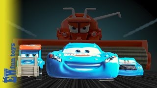 Lightning McQueen DINOCO Race getting beat Chick hick Mater Frank chasing dream Disney Cars Toys