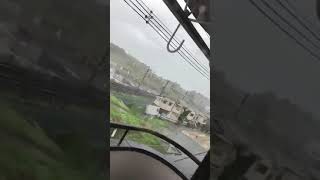 台風で家が飛ばされる瞬間