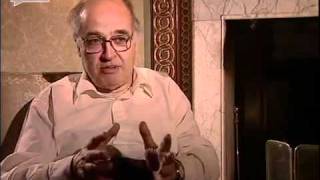 Michael Atiyah - Mathematics and writing: conflicting disciplines (10/93)