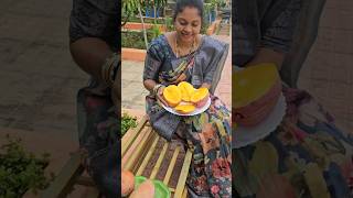 mangoes harvesting n cutting #mangoes #mygarden #harvesting #shortvideo #ytshorts #fruits #gardening