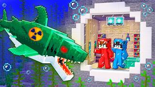 BUNKER SUBMARINO SECRETO vs TIBURÓN MUTANTE en Minecraft!