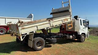 2010 MITSUBISHI FK600 TIPPER TRUCK