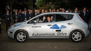 Japan's Prime Minister Abe Hits Tokyo Streets in a Nissan's Self-Driving Car