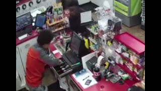 VIDEO: Teens rob store clerk while he has a heart attack