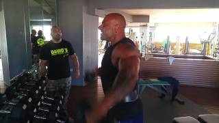 Giannis Magkos \u0026 Fotis Xatzigeorgiou training delts\u0026traps at Cybex gym Rodos