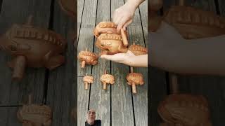 Croaking Wooden Frogs