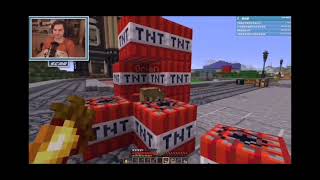 Grian shows off his mc skin collection in Scar's stream (part3)