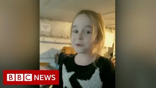 'Let It Go' singing Ukrainian girl safe in Poland - BBC News