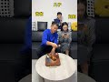 一只烤鸡怎么有三条腿！#funny #宝宝 #萌娃 #comedy