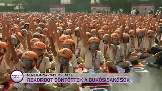 Rekordot döntöttek a bukósisakosok