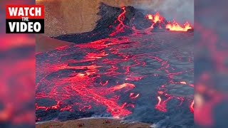 Stunning Iceland volcanic eruption wows onlookers
