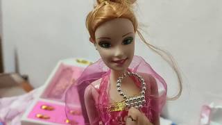#happynewyearbarbie #barbiepartydress #barbiemakeup  How to dress up Barbie|Barbie makeup|Barbiedoll