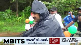 പഴയ ആലുവ മൂന്നാര്‍ രാജപാത ഗതാഗതത്തിനായി തുറക്കണമെന്ന് ആവശ്യപ്പെട്ട് കോണ്‍ഗ്രസ്