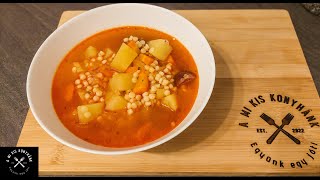 Tarragon soup with smoked sausage