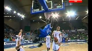 Sofoklis Schortsanitis big dunk Vs Germany {Eurobasket 2009)