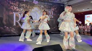 [Fancam] HatoBito - Open World [4K] 20241215 @Castella 10th Single First Performance \