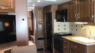 ***SOLD*** 2012 NEWMAR BAYSTAR 3002